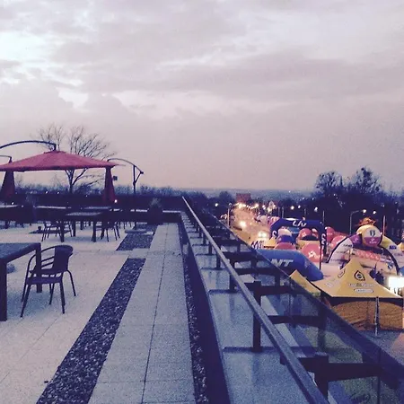 Hotel Sobotel &