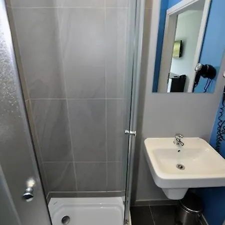 Hotel Sobotel & 3*
