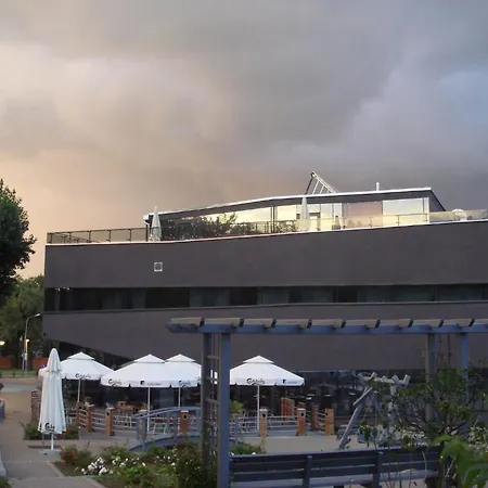 Sobotel & Hotel