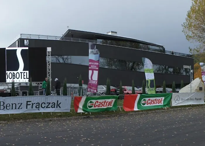 Hotel Sobotel & Spa 3*